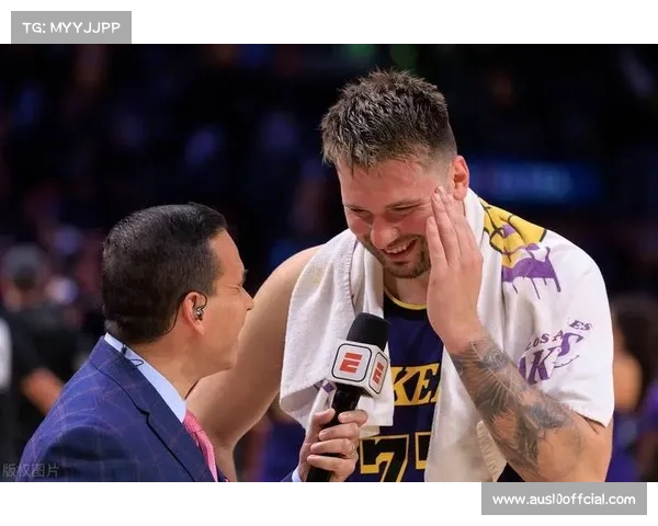 湖人东契奇下半场5失误，詹姆斯关键时刻扛局势